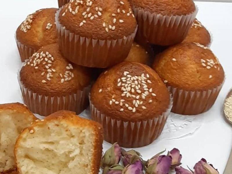 قیمت کیک یزدی 1404 | قیمت هر کیلو کیک یزدی امروز، دانه‌ای، اتحادیه و در مشهد