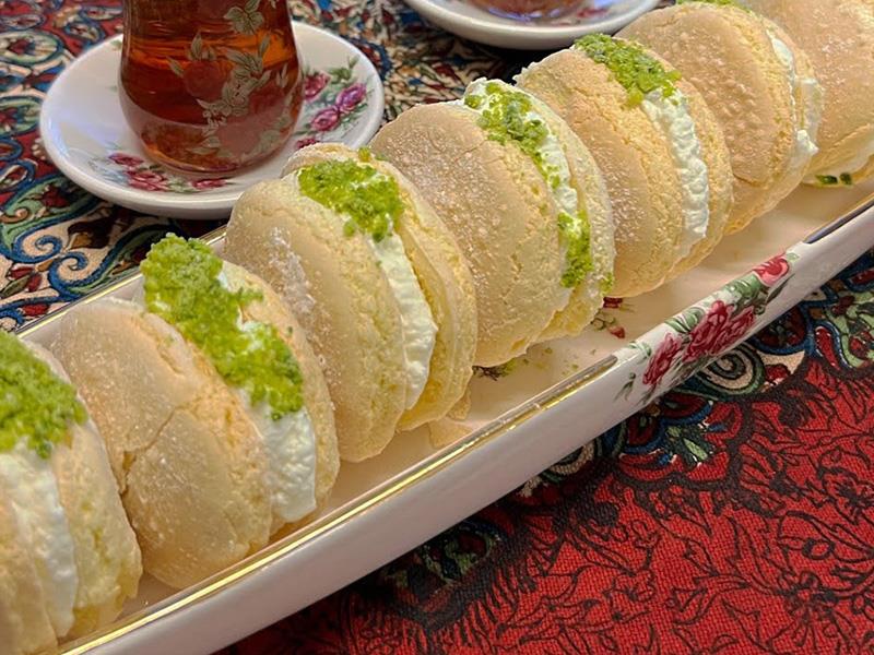 قیمت شیرینی لطیفه ۱۴۰۴ | هر کیلو شیرینی لطیفه چند عدد است + لطیفه گردویی و طرز تهیه