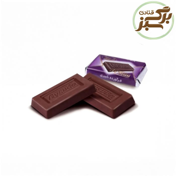 شکلات شیری آیسودا